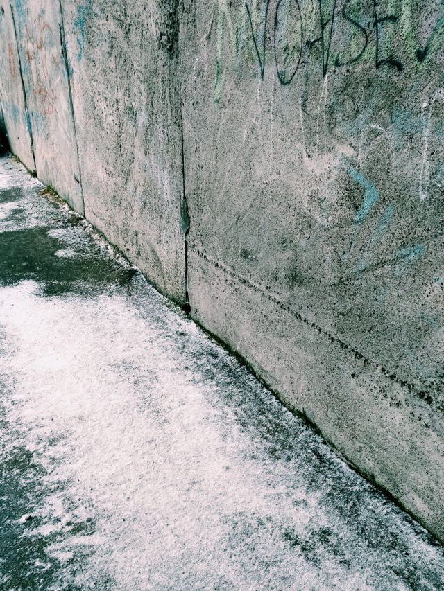 Concrete Dusting